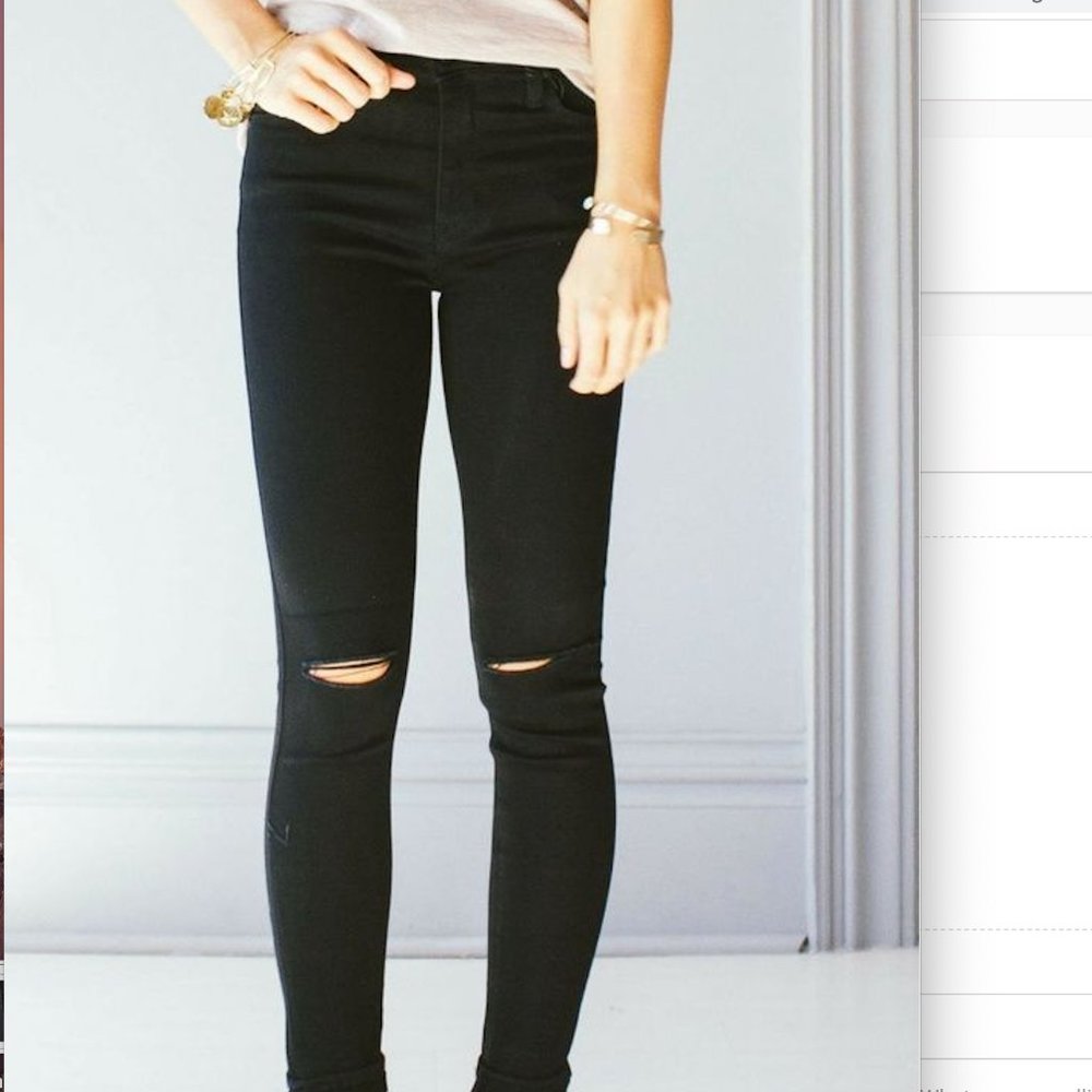 JUST BLACK DENIM KNEE RIP BLACK SKINNY JEANS